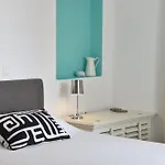 Aspro Vila Piso Livadi