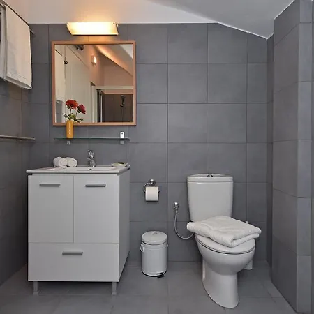 Aspro Villas *