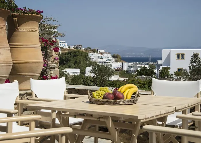 Villa Aspro Piso Livadi