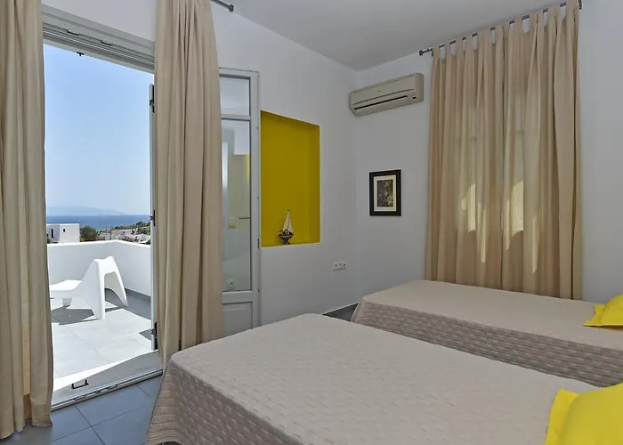 Villa Aspro Piso Livadi